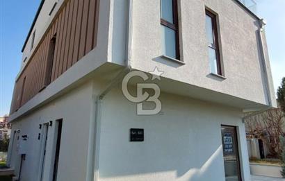 ŞARKÖY'DE EŞSİZ DENİZ MANZARALI VİLLA   