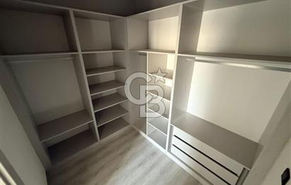 CUMHURİYET MAHALLESİ OTURUMA HAZIR ÇİFT BALKON 4+1 SATILIK DAİRE