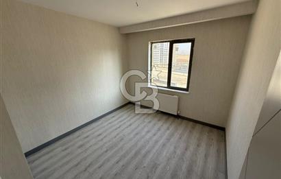 CUMHURİYET MAHALLESİ OTURUMA HAZIR ÇİFT BALKON 4+1 SATILIK DAİRE
