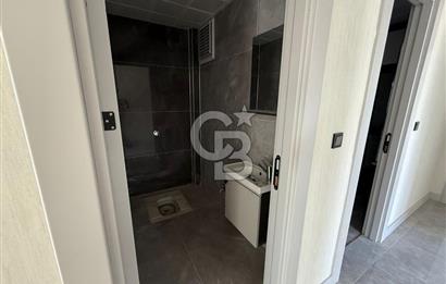 CUMHURİYET MAHALLESİ OTURUMA HAZIR ÇİFT BALKON 4+1 SATILIK DAİRE