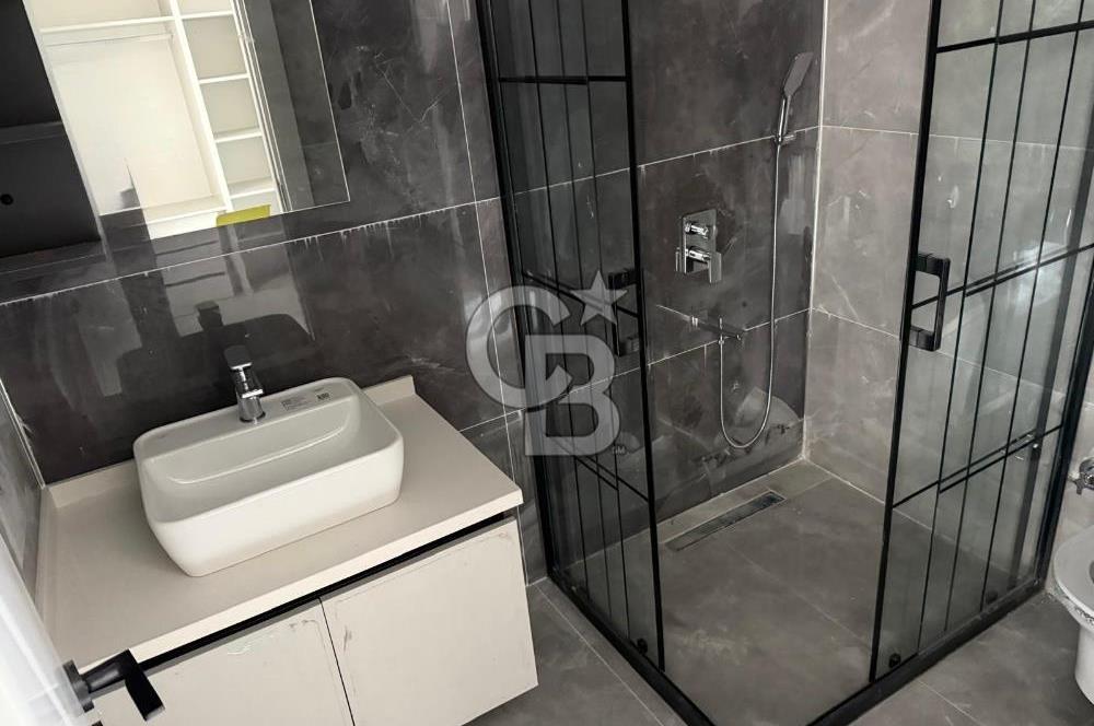 CUMHURİYET MAHALLESİ OTURUMA HAZIR ÇİFT BALKON 4+1 SATILIK DAİRE