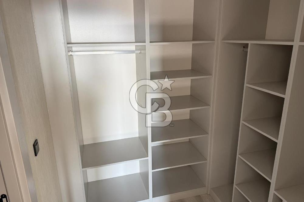 CUMHURİYET MAHALLESİ OTURUMA HAZIR ÇİFT BALKON 4+1 SATILIK DAİRE