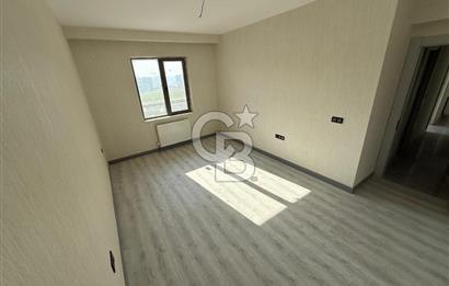 CUMHURİYET MAHALLESİ OTURUMA HAZIR ÇİFT BALKON 4+1 SATILIK DAİRE