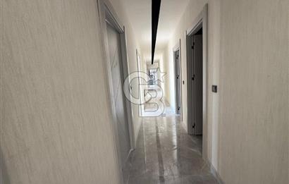 CUMHURİYET MAHALLESİ OTURUMA HAZIR ÇİFT BALKON 4+1 SATILIK DAİRE