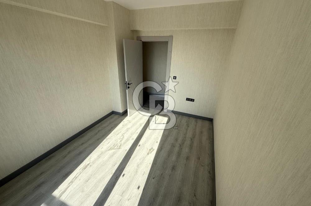 CUMHURİYET MAHALLESİ OTURUMA HAZIR ÇİFT BALKON 4+1 SATILIK DAİRE