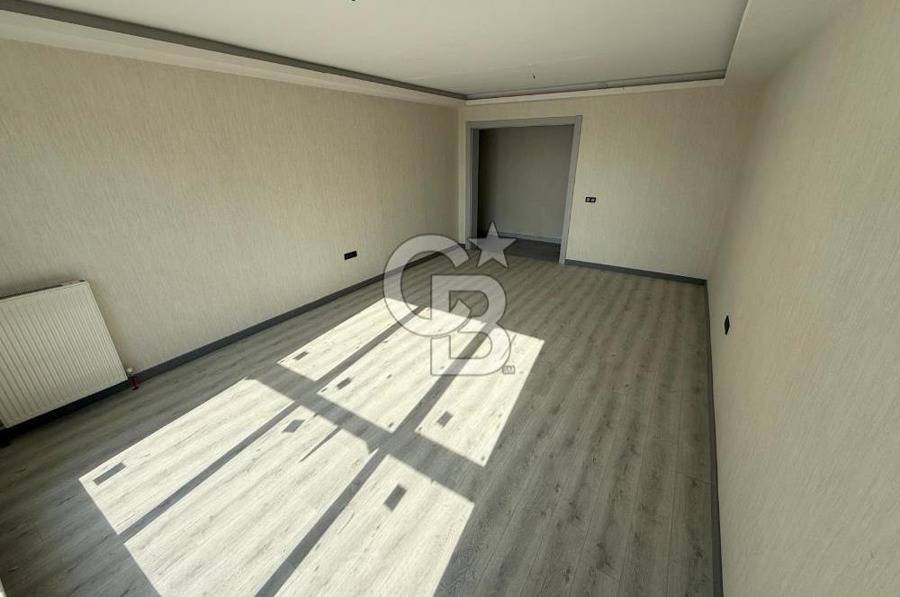 CUMHURİYET MAHALLESİ OTURUMA HAZIR ÇİFT BALKON 4+1 SATILIK DAİRE