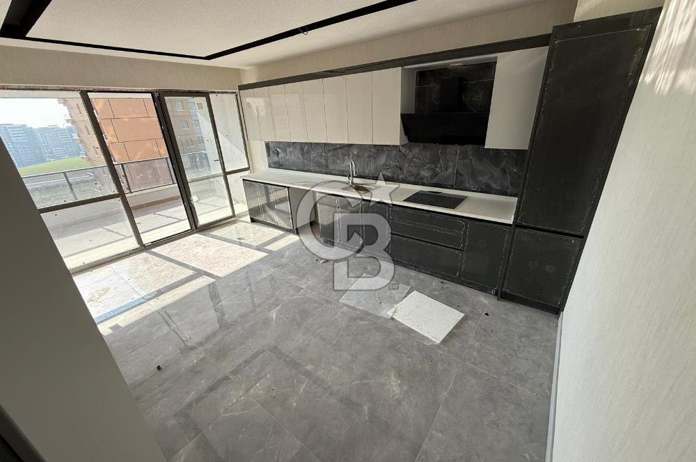 CUMHURİYET MAHALLESİ OTURUMA HAZIR ÇİFT BALKON 4+1 SATILIK DAİRE