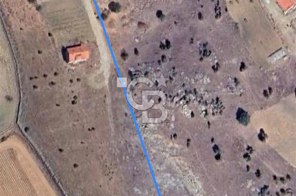 UŞAK EŞME MERKEZDE KONUT İMARLI SATILIK ARSA