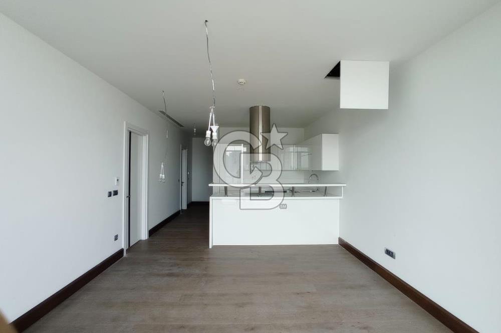 MAHMUTBEY BASIN EKSPRES'DE BULUNAN A++PLUS PROJEDE KİRALIK OFİS