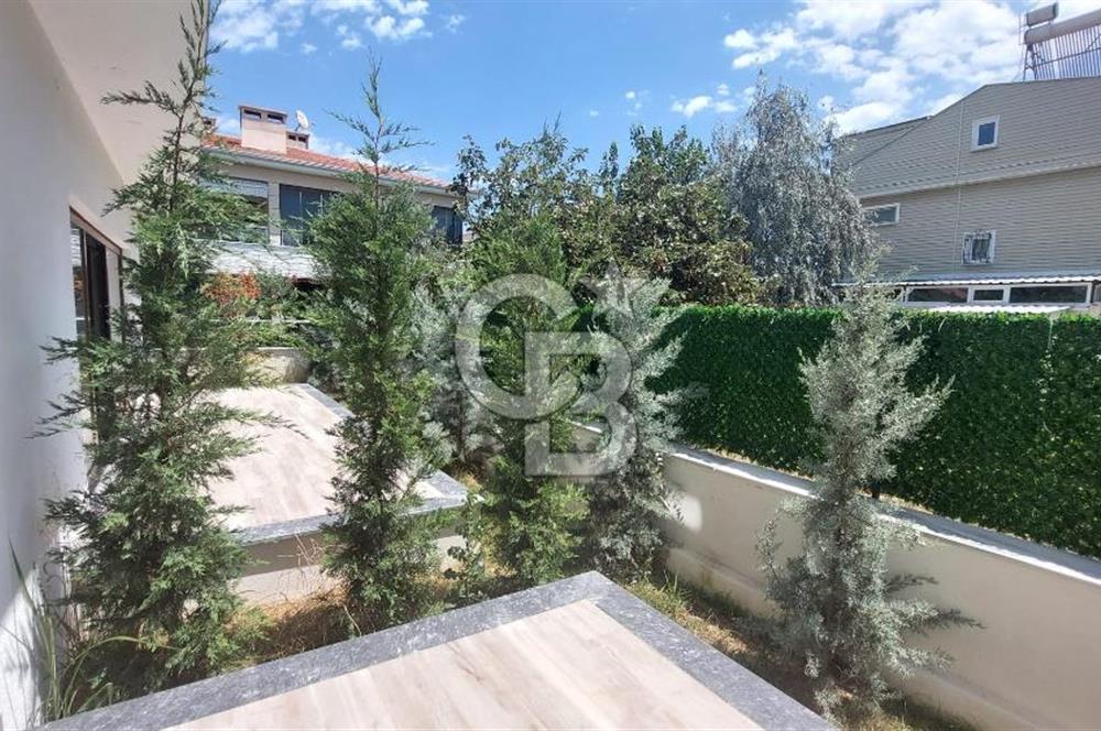 ŞARKÖY'DE EŞSİZ DENİZ MANZARALI VİLLA   