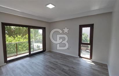 ŞARKÖY'DE EŞSİZ DENİZ MANZARALI VİLLA   