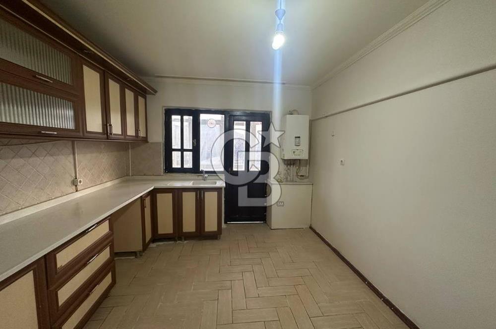 Alacaatlı Cad. 170 m², 4+1, 3 Balkonlu, Kiralık 1.Kat (Ara Kat)
