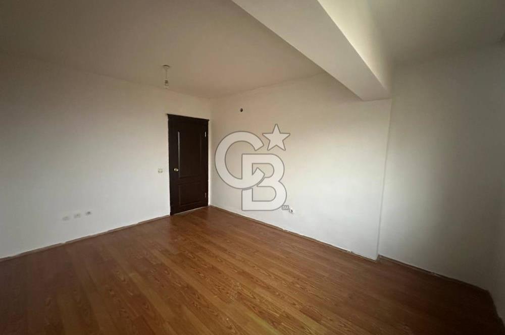 Alacaatlı Cad. 170 m², 4+1, 3 Balkonlu, Kiralık 1.Kat (Ara Kat)