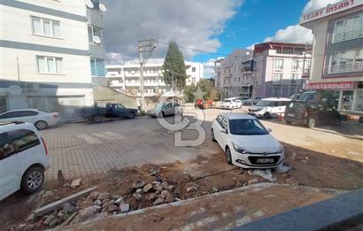 Kepez Meydanda Ön Cephe Ayrı Mutfaklı Sıfır Yüksek Giriş Daire