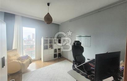 Beylikduzu Kristalşehir Sitesinde Satılık 2+1 daire