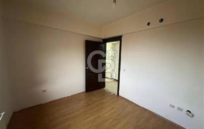 Alacaatlı Cad. 170 m², 4+1, 3 Balkonlu, Kiralık 1.Kat (Ara Kat)