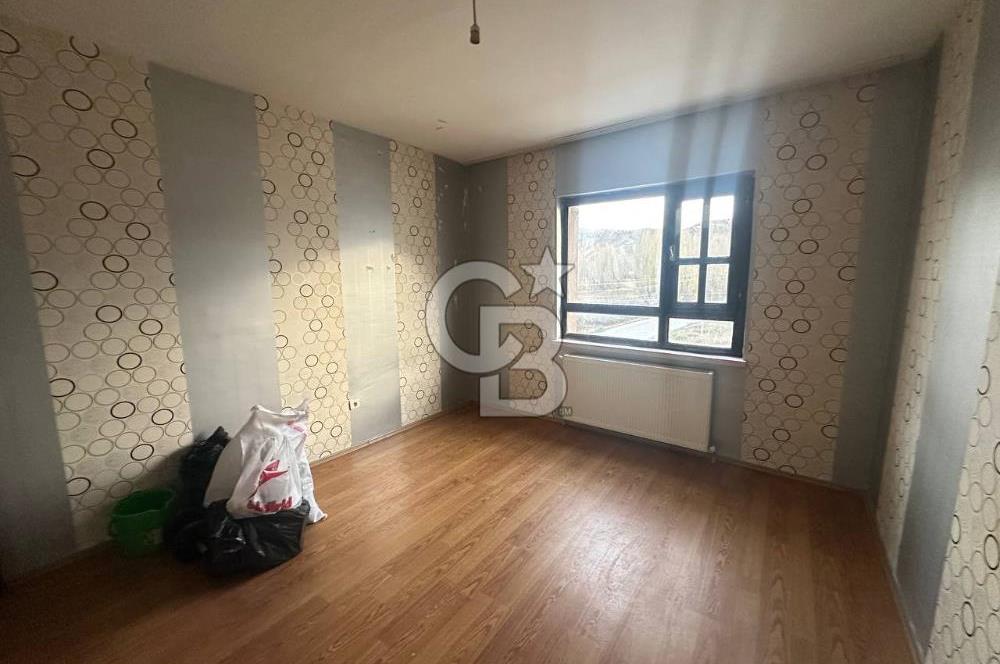 Alacaatlı Cad. 170 m², 4+1, 3 Balkonlu, Kiralık 1.Kat (Ara Kat)