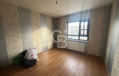 Alacaatlı Cad. 170 m², 4+1, 3 Balkonlu, Kiralık 1.Kat (Ara Kat)