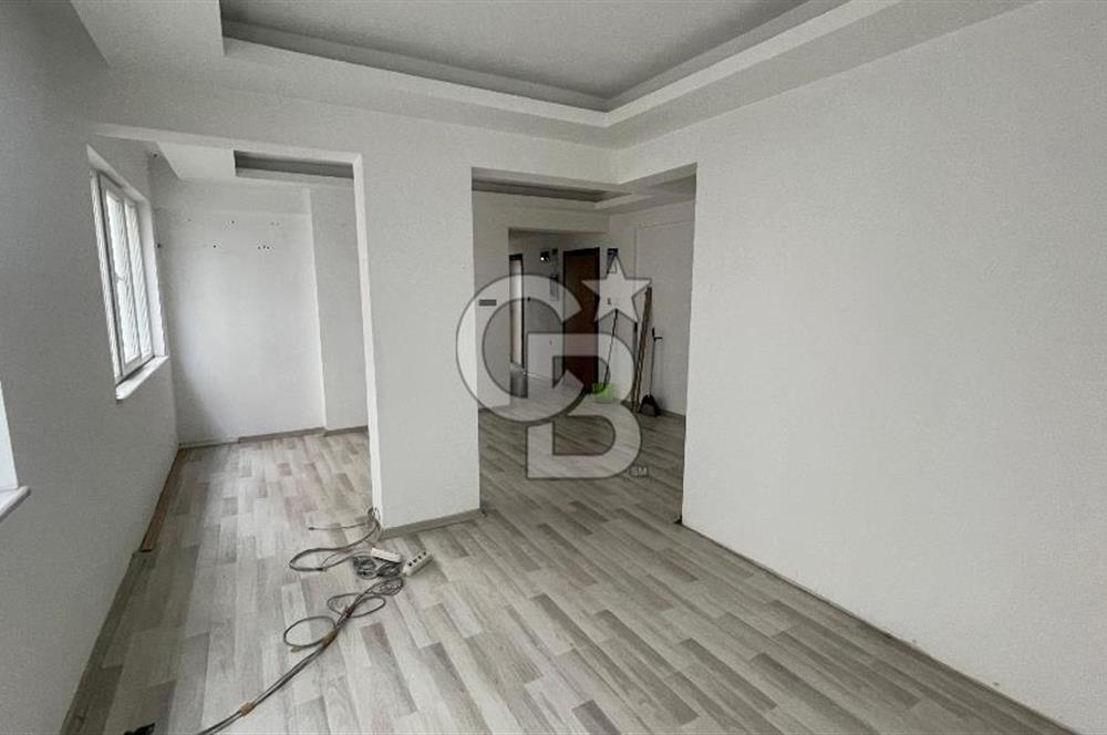 SAMSUN GENÇLİK PARKINDA VERGİ DAİRESİNE CEPHE KİRALIK OFİS