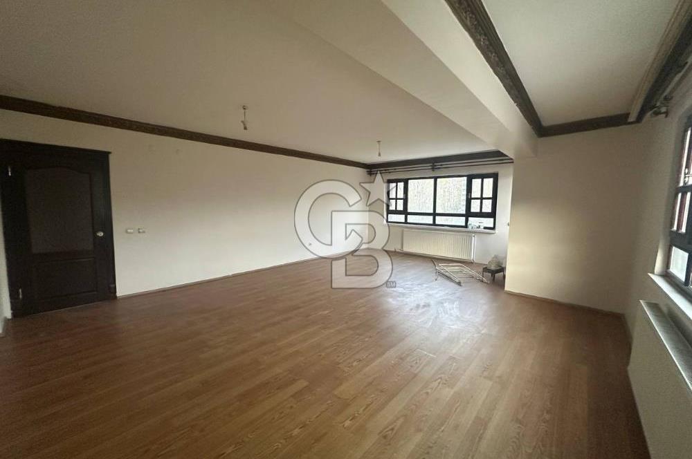 Alacaatlı Cad. 170 m², 4+1, 3 Balkonlu, Kiralık 1.Kat (Ara Kat)