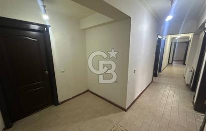 Alacaatlı Cad. 170 m², 4+1, 3 Balkonlu, Kiralık 1.Kat (Ara Kat)