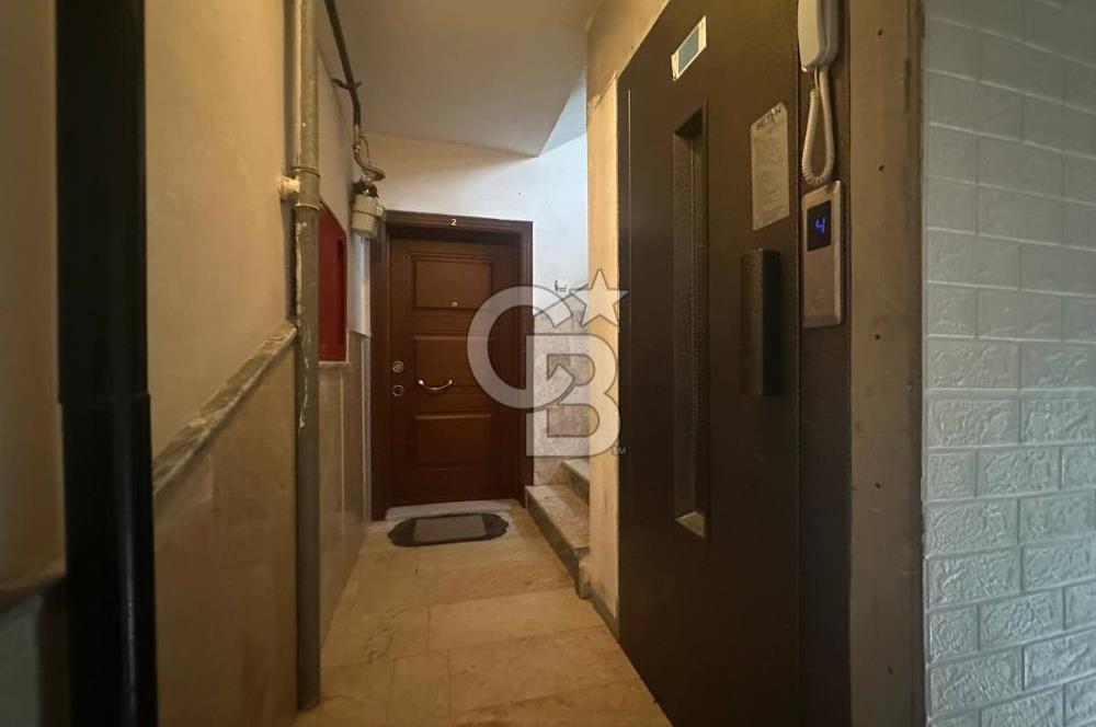 Alacaatlı Cad. 170 m², 4+1, 3 Balkonlu, Kiralık 1.Kat (Ara Kat)