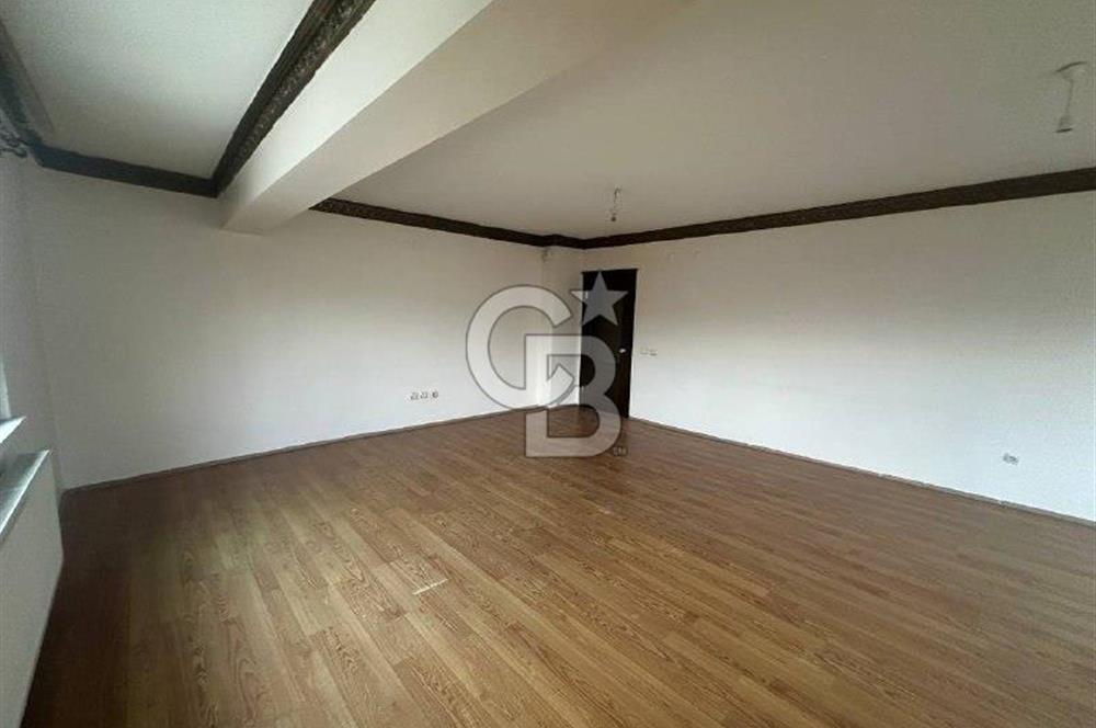 Alacaatlı Cad. 170 m², 4+1, 3 Balkonlu, Kiralık 1.Kat (Ara Kat)