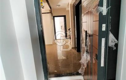 Kepez Meydanda Ön Cephe Ayrı Mutfaklı Sıfır Yüksek Giriş Daire