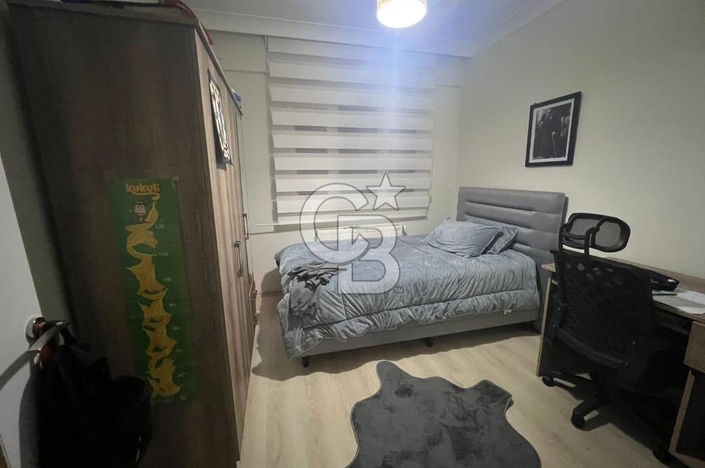 Çiğli Yenimahallede 11 Yaşında, Açık Otoparklı Giriş Kat 3+1