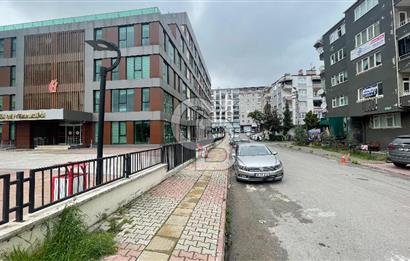SAMSUN GENÇLİK PARKINDA VERGİ DAİRESİNE CEPHE KİRALIK OFİS