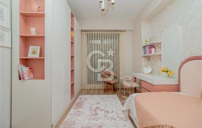 Sur Yapı Turkuaz Etabında 4+1 Lüks Eşyalı Daire