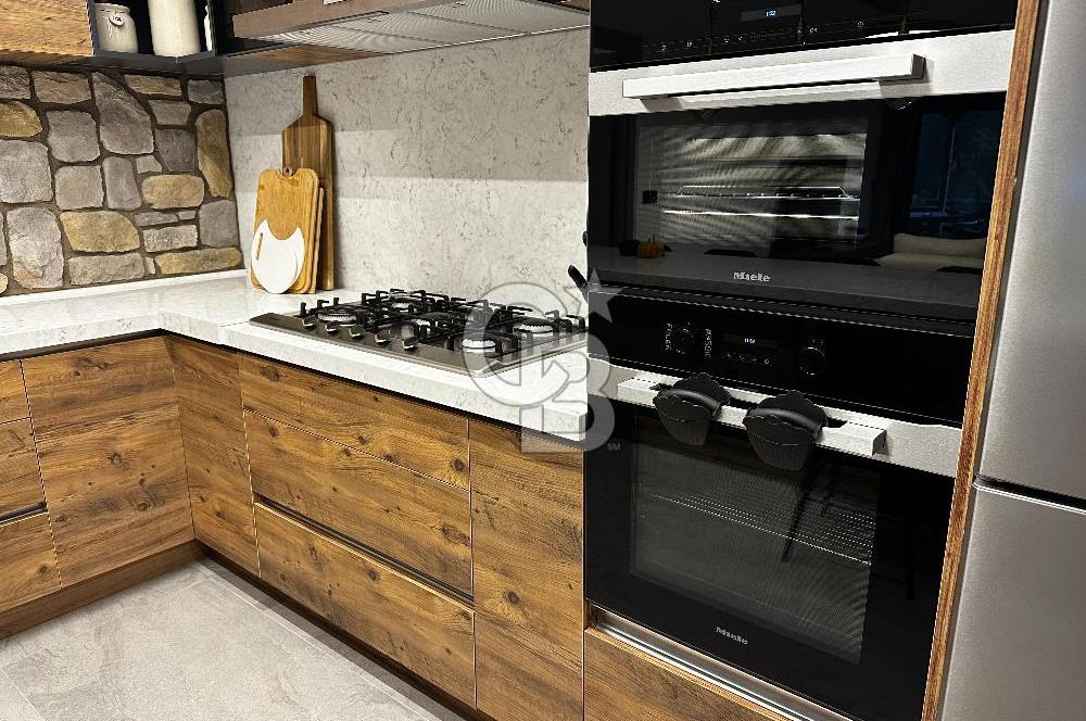 SEYREK VİLLAKENT YARGI VİLLALARINDA SATILIK BAHÇELİ 4+1 DAİRE