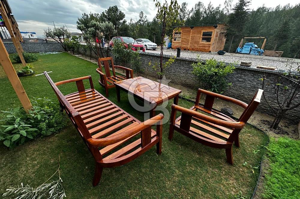 SEYREK VİLLAKENT YARGI VİLLALARINDA SATILIK BAHÇELİ 4+1 DAİRE