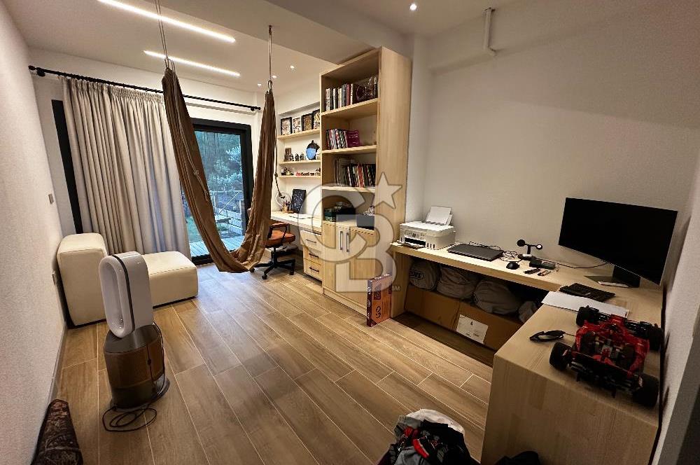 SEYREK VİLLAKENT YARGI VİLLALARINDA SATILIK BAHÇELİ 4+1 DAİRE