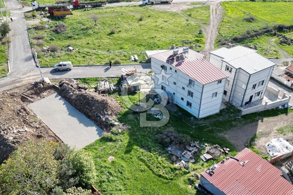 ALİAĞA HELVACI HATUNDERE DE MÜSTAKİL PARSEL KÖŞE İMARLI ARSA