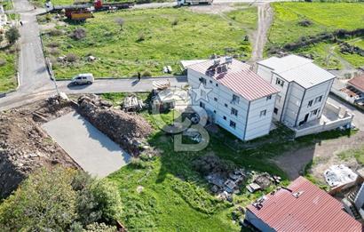 ALİAĞA HELVACI HATUNDERE DE MÜSTAKİL PARSEL KÖŞE İMARLI ARSA