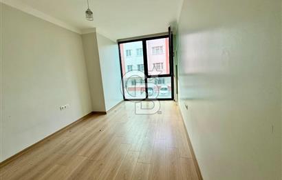 KAVAKLIDERE BAĞIŞ SOKAK YENİ BİNADA GENİŞ KİRALIK 1+1 DAİRE