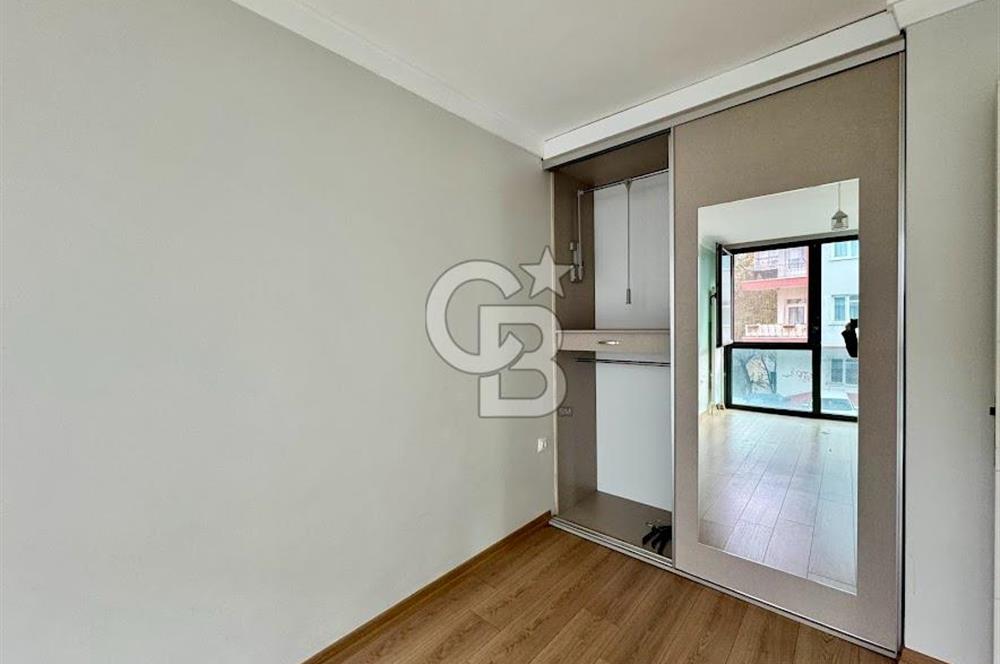 KAVAKLIDERE BAĞIŞ SOKAK YENİ BİNADA GENİŞ KİRALIK 1+1 DAİRE