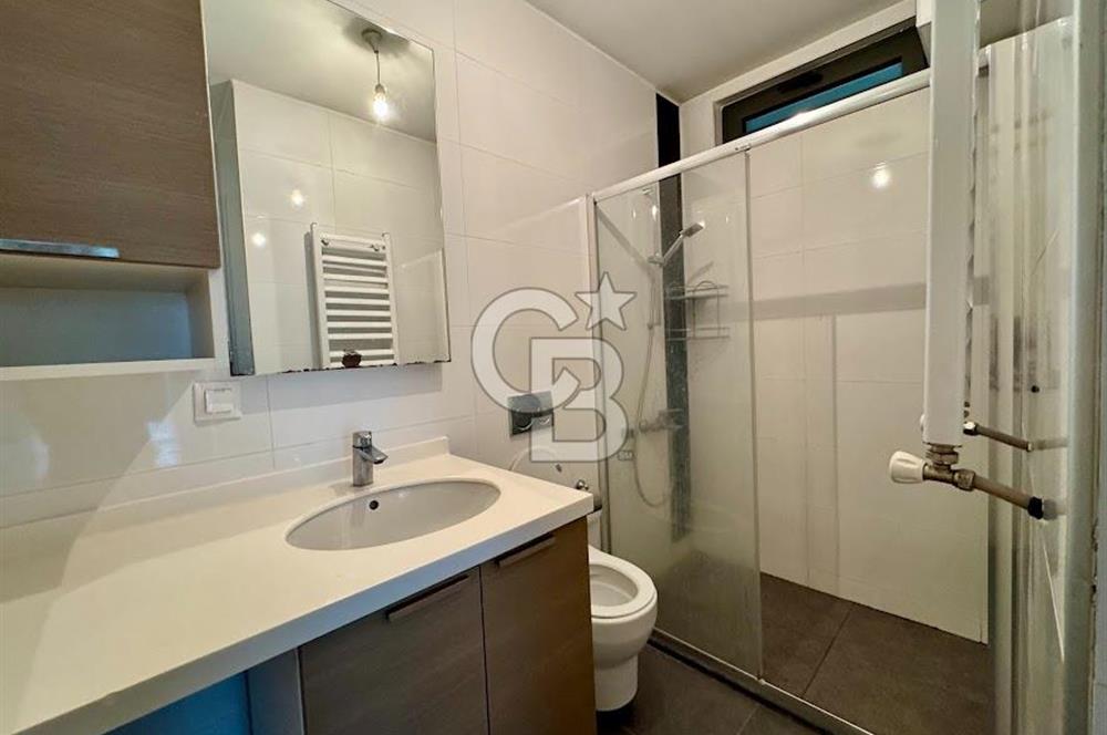 KAVAKLIDERE BAĞIŞ SOKAK YENİ BİNADA GENİŞ KİRALIK 1+1 DAİRE