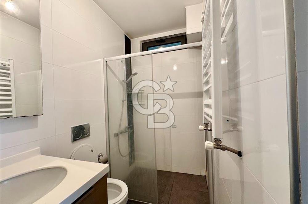 KAVAKLIDERE BAĞIŞ SOKAK YENİ BİNADA GENİŞ KİRALIK 1+1 DAİRE