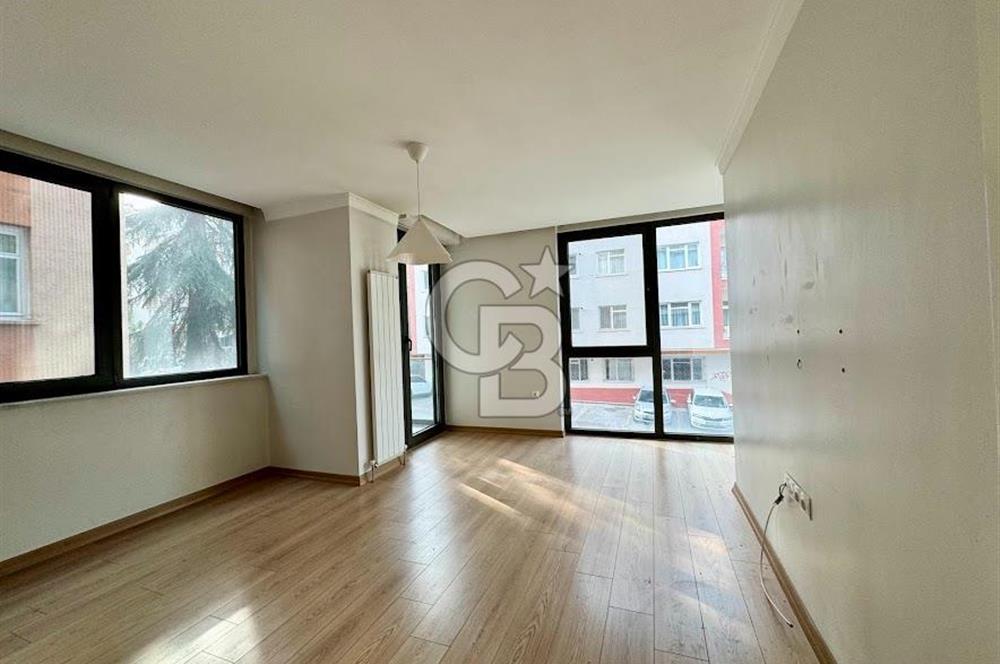 KAVAKLIDERE BAĞIŞ SOKAK YENİ BİNADA GENİŞ KİRALIK 1+1 DAİRE