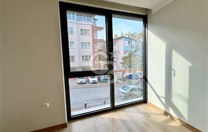 KAVAKLIDERE BAĞIŞ SOKAK YENİ BİNADA GENİŞ KİRALIK 1+1 DAİRE