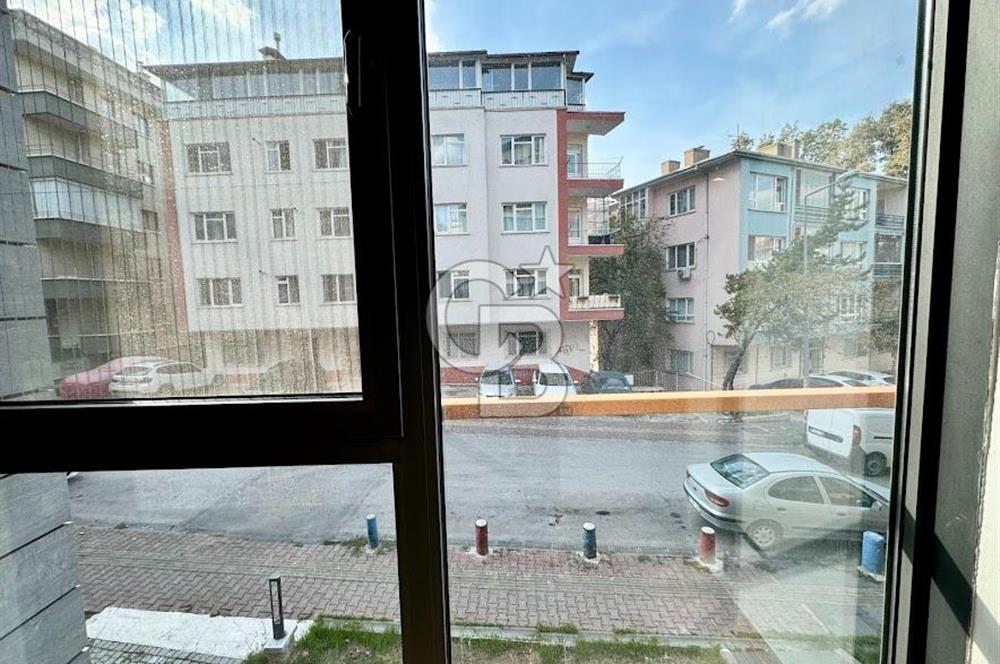 KAVAKLIDERE BAĞIŞ SOKAK YENİ BİNADA GENİŞ KİRALIK 1+1 DAİRE