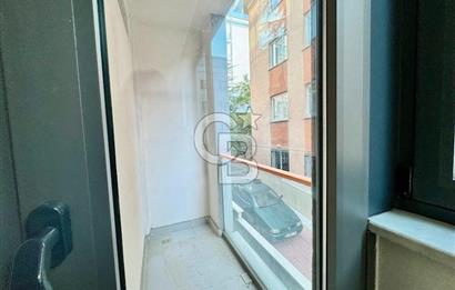 KAVAKLIDERE BAĞIŞ SOKAK YENİ BİNADA GENİŞ KİRALIK 1+1 DAİRE