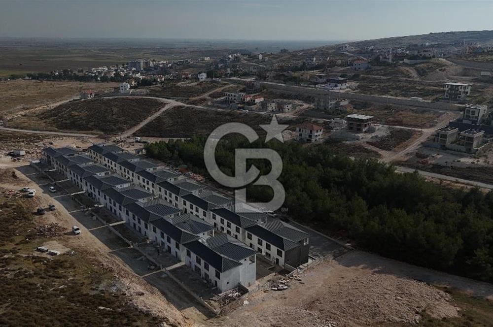 SEYREK VİLLAKENT YARGI VİLLALARINDA SATILIK BAHÇELİ 4+1 DAİRE