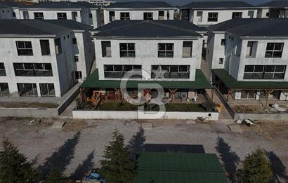 SEYREK VİLLAKENT YARGI VİLLALARINDA SATILIK BAHÇELİ 4+1 DAİRE