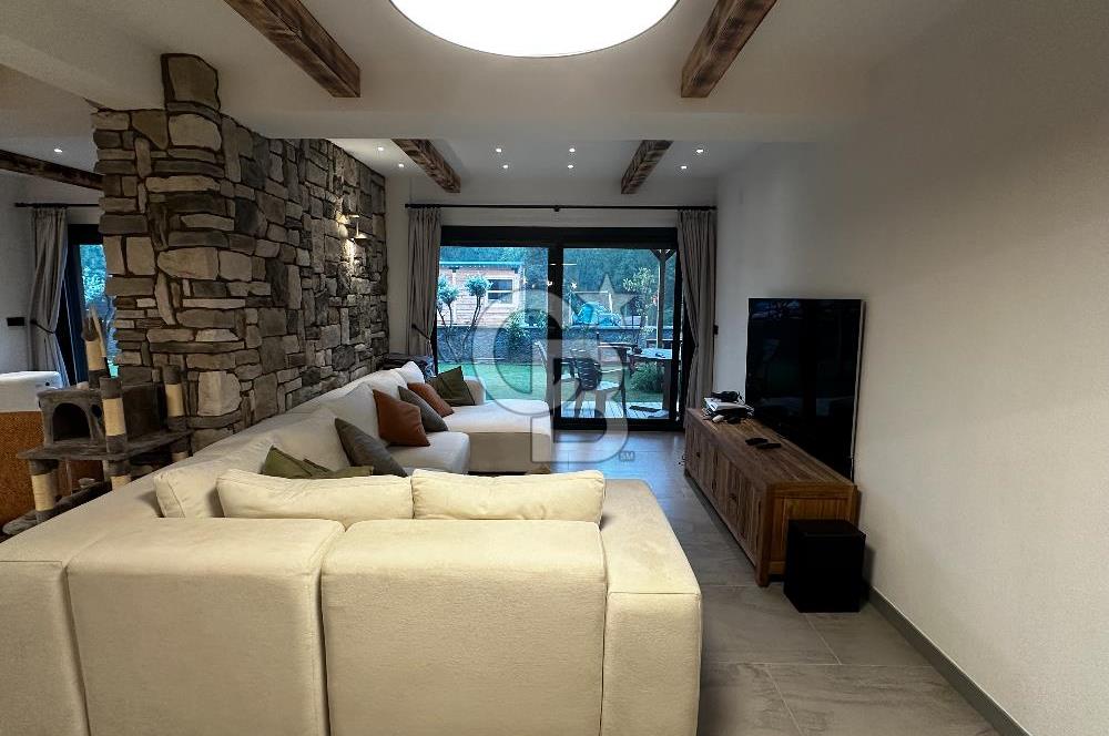 SEYREK VİLLAKENT YARGI VİLLALARINDA SATILIK BAHÇELİ 4+1 DAİRE