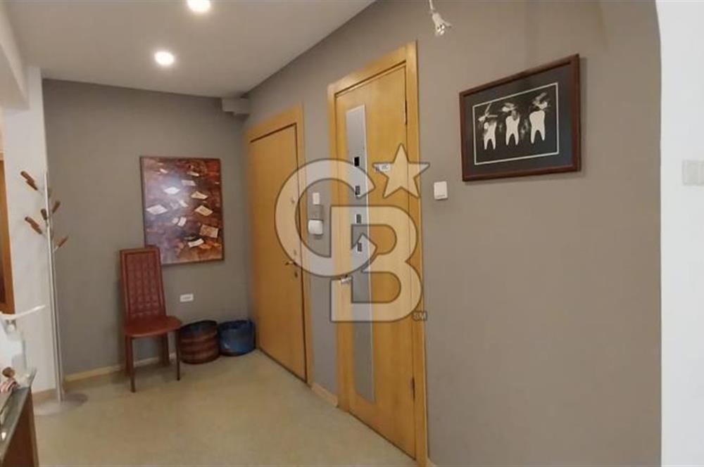 Bağdat Caddesi Feneryolu Kiralık 4+1 Giriş Kat  Hazır Muayenehane /Ofis/ Konut