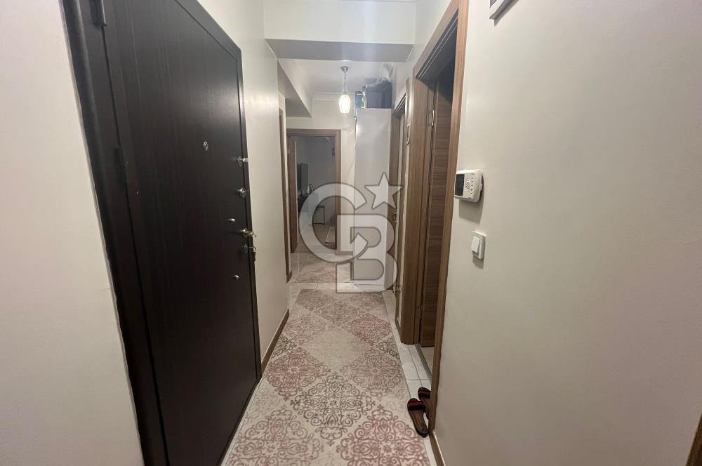 Çiğli Yenimahallede 11 Yaşında, Açık Otoparklı Giriş Kat 3+1