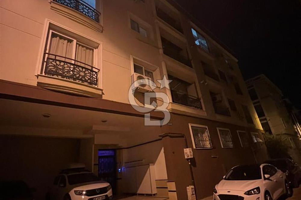 Çiğli Yenimahallede 11 Yaşında, Açık Otoparklı Giriş Kat 3+1